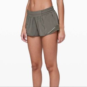lululemon grey sage hotty hot shorts size 2